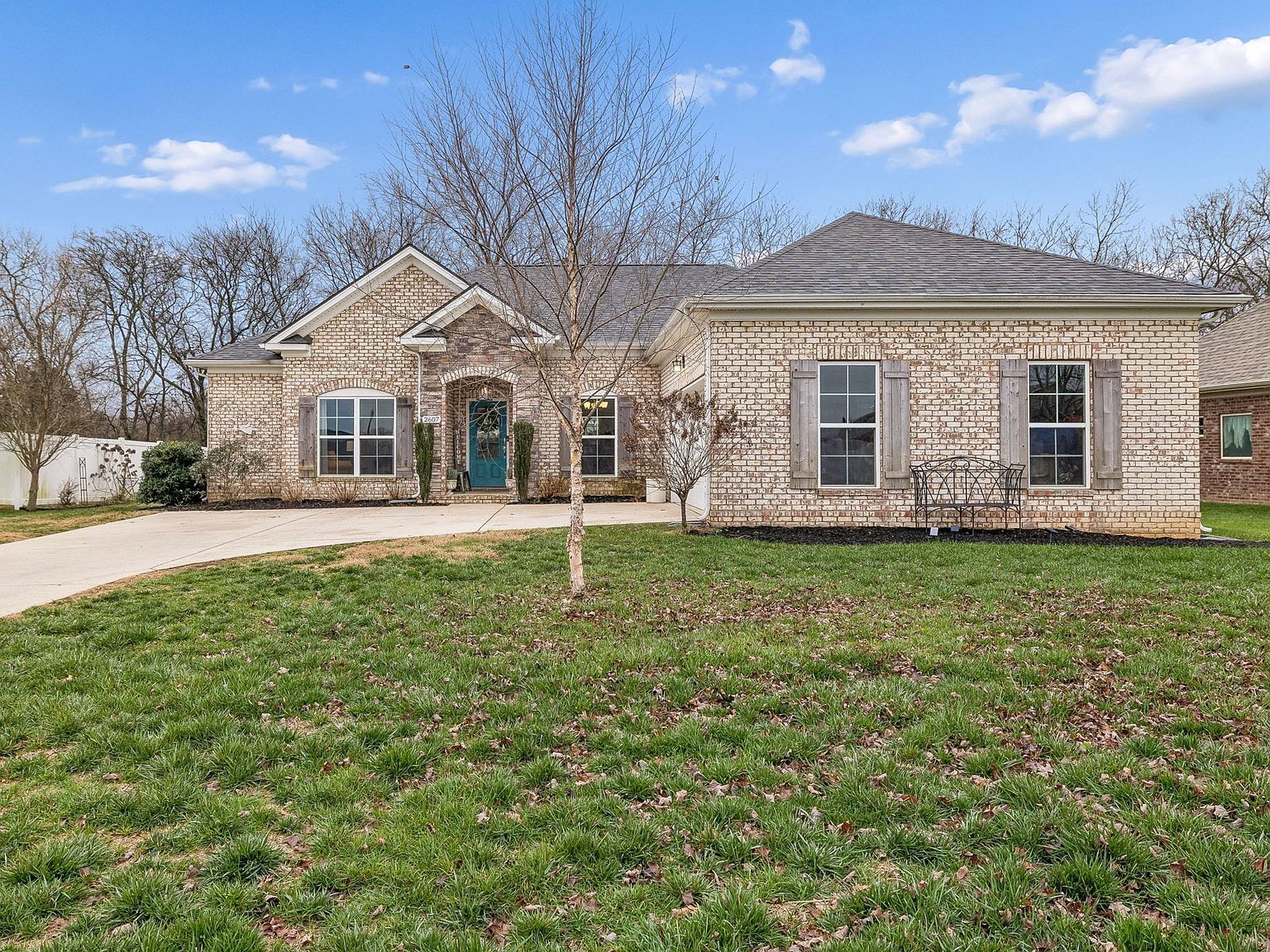 2607 Hidden Creek Way Columbia, TN 38401 - Thumbnail 3