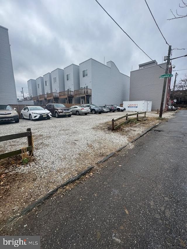 524 Edgley St Philadelphia, PA 19122 - Thumbnail 3