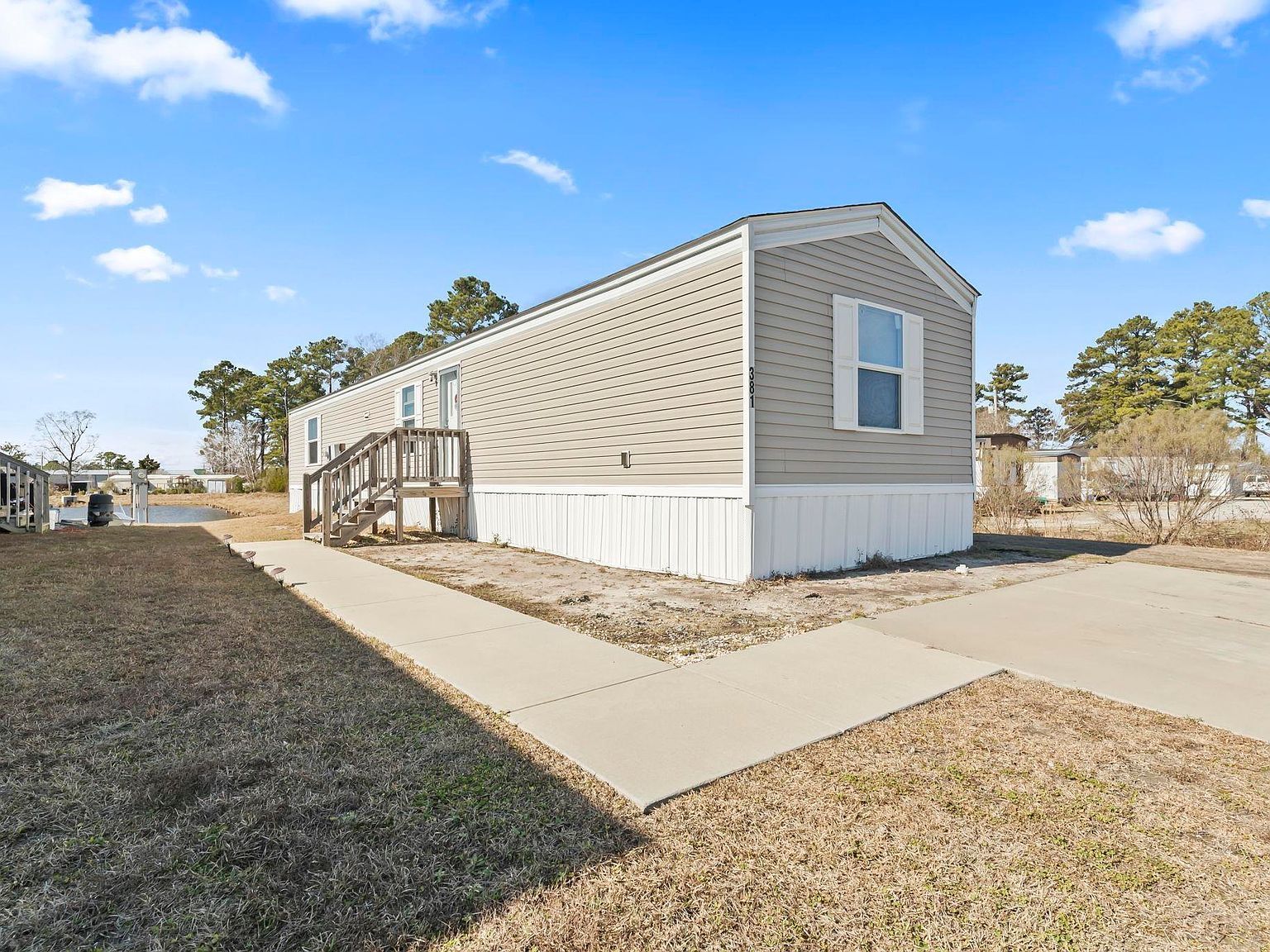 381 Hangar Ct Myrtle Beach, SC 29577 - Thumbnail 3