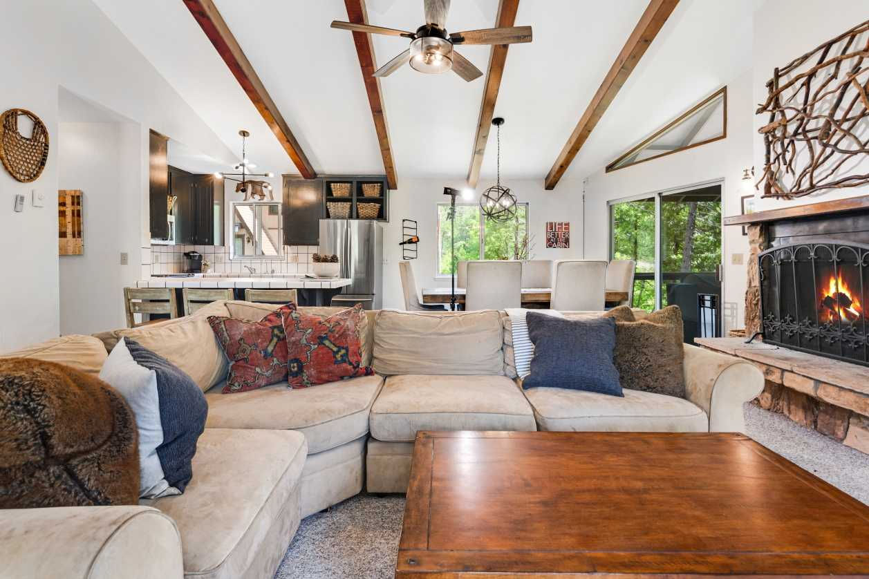 320 Snowflake Drive, Arnold, CA, USA, 95223 - Thumbnail 3