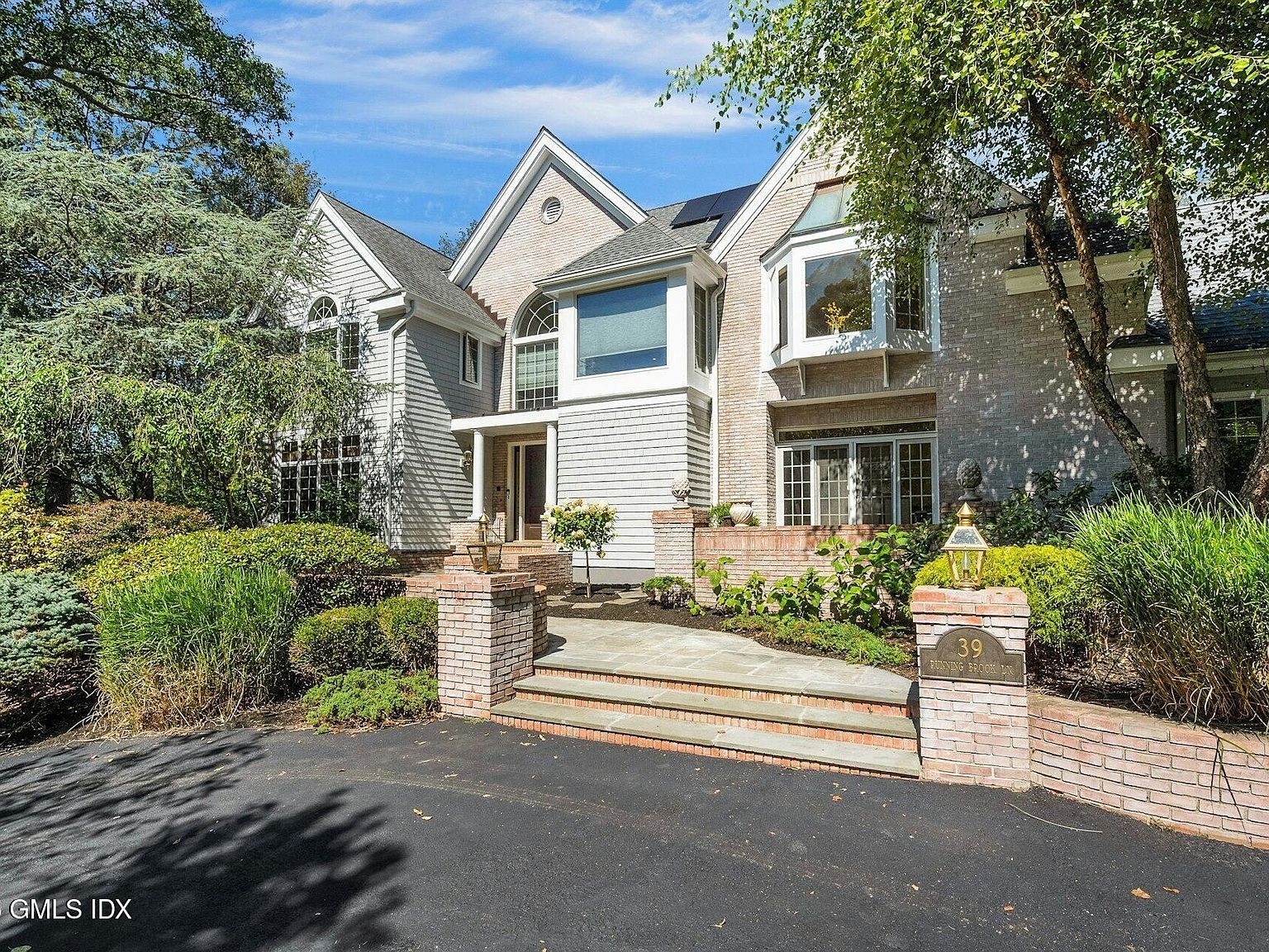 39 Running Brook Ln New Canaan, CT 06840 - Thumbnail 3