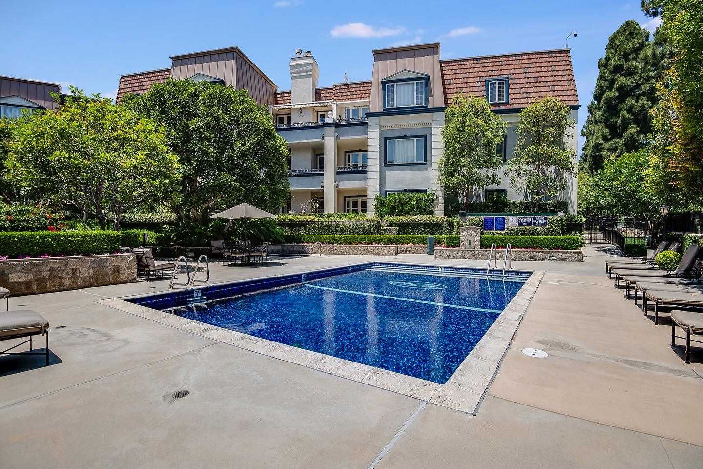 10100 Empyrean Way unit 301, Los Angeles, CA, USA, 90067 - Thumbnail 3