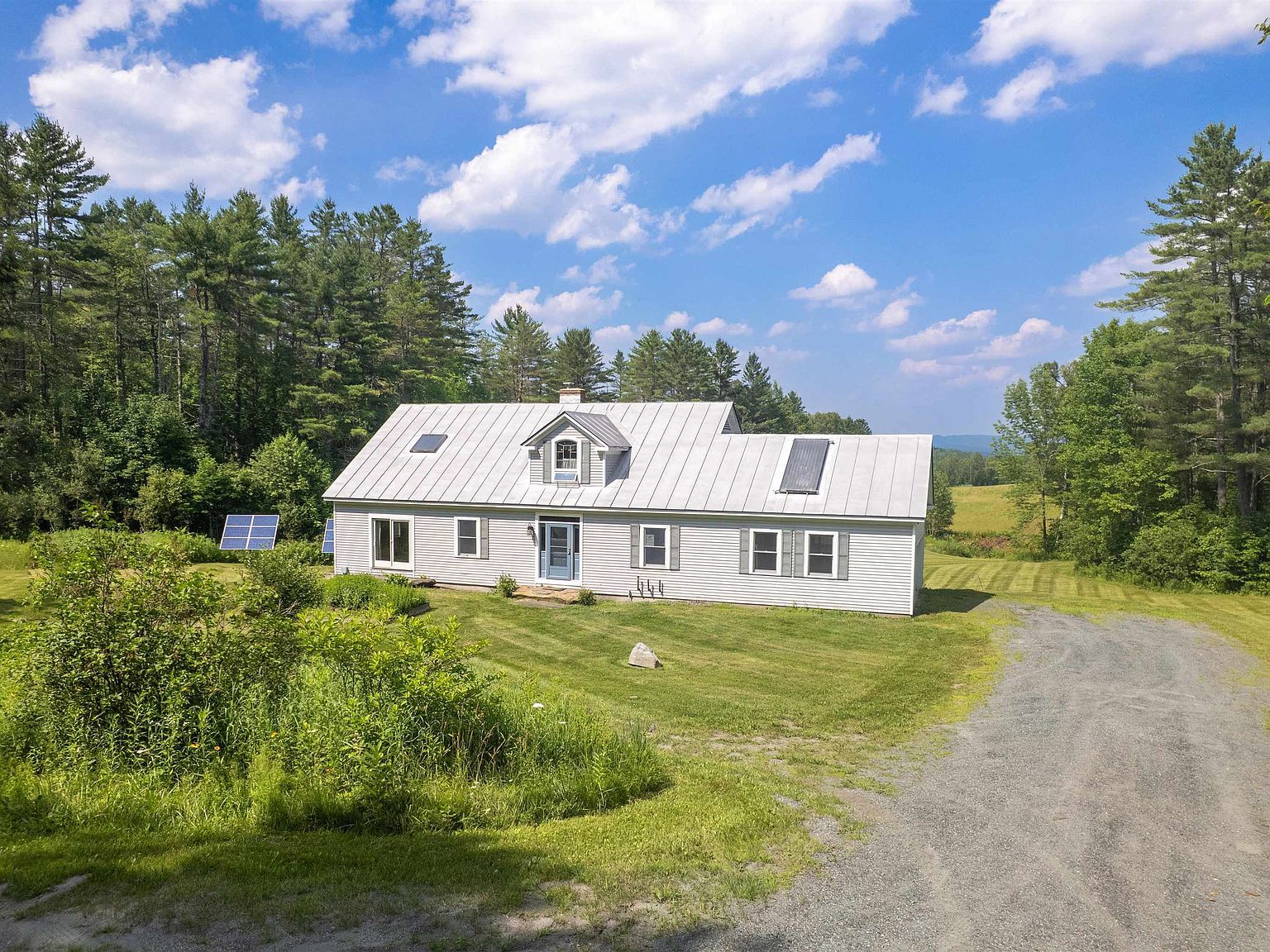 228 Leonard Road Sharon, VT 05065 - Thumbnail 3