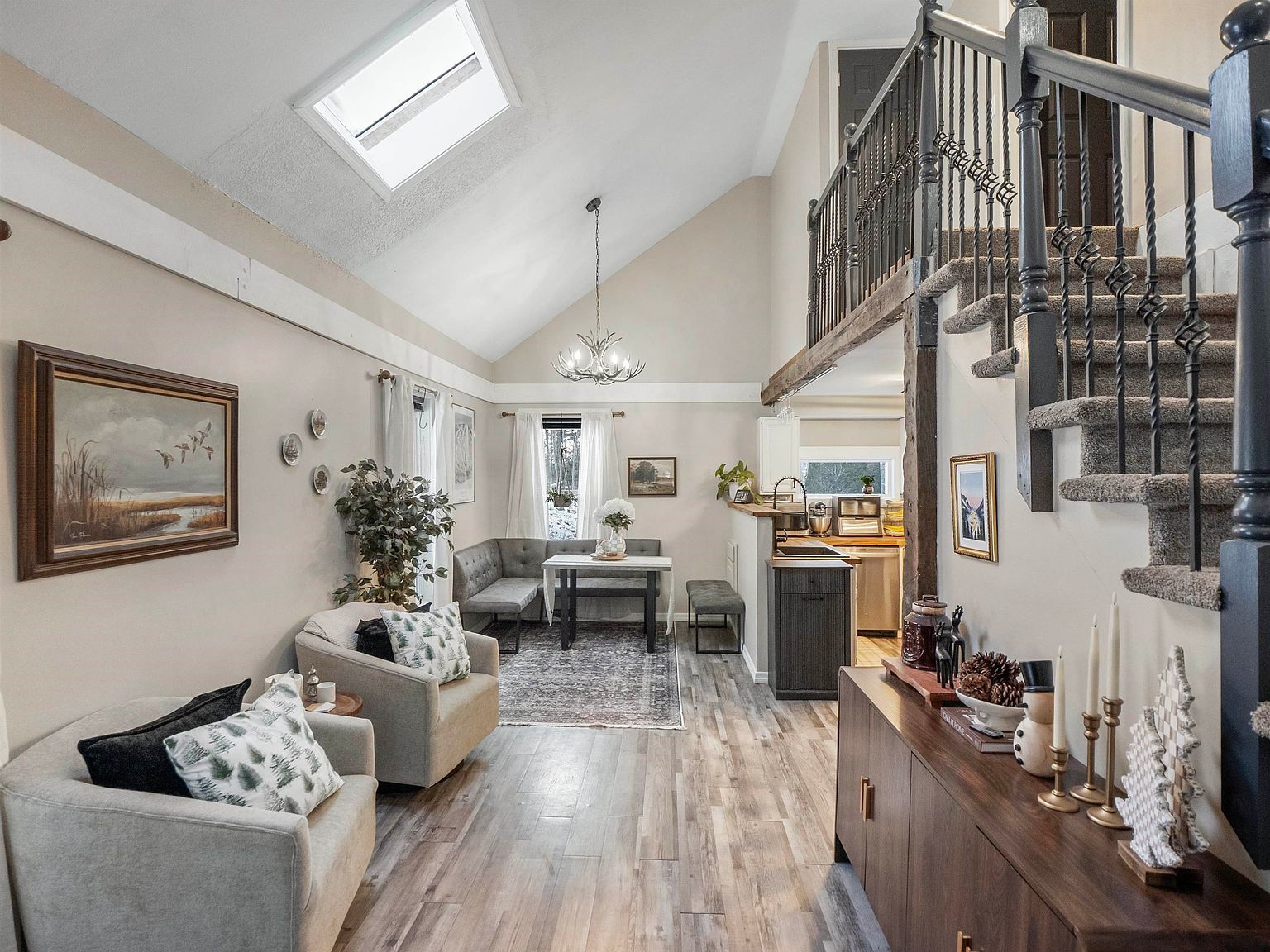 2023 North Rd Sunderland, VT 05250 - Thumbnail 3