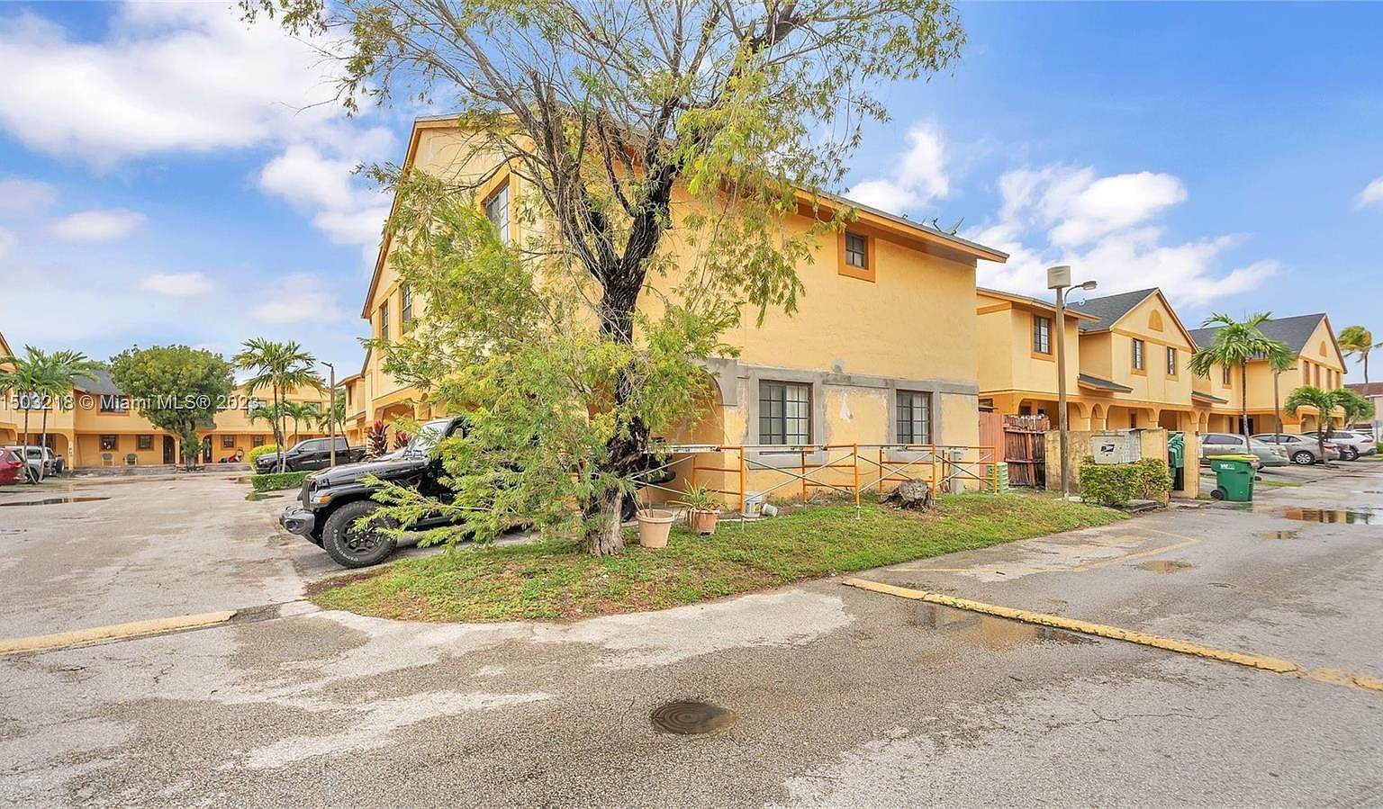 1465 SW 122nd Ave APT 1-19 Miami, FL 33184 - Thumbnail 3