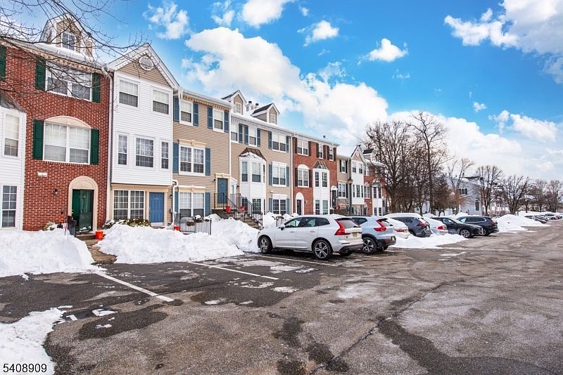 1206 Sycamore Ln Mahwah, NJ 07430 - Thumbnail 3