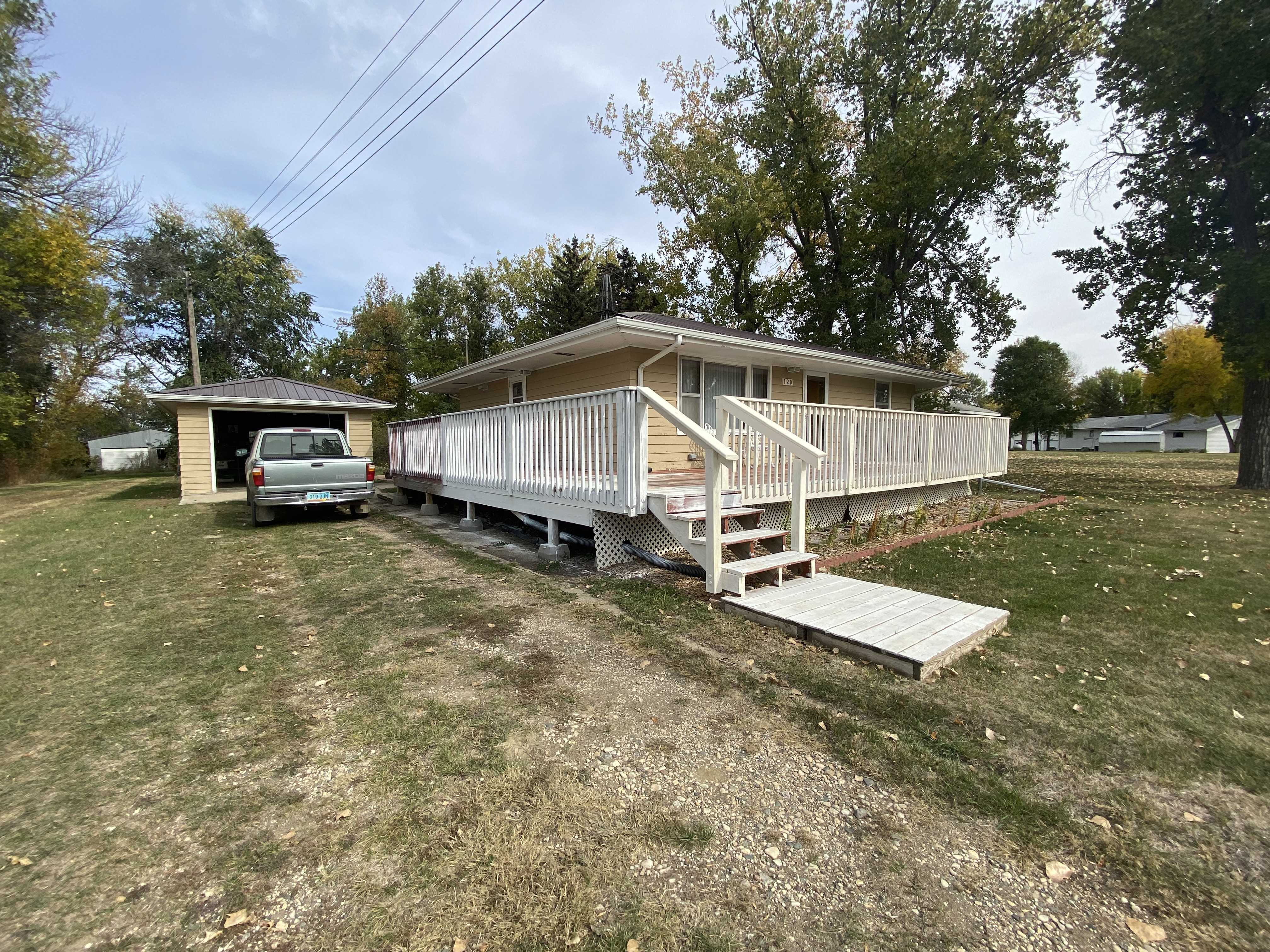 120 Frank St, Goodrich, ND, USA, 58444 - Thumbnail 3