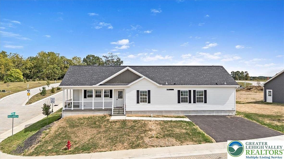 1412 Heytesbury Rd Lehigh Township, PA 18088 - Thumbnail 3