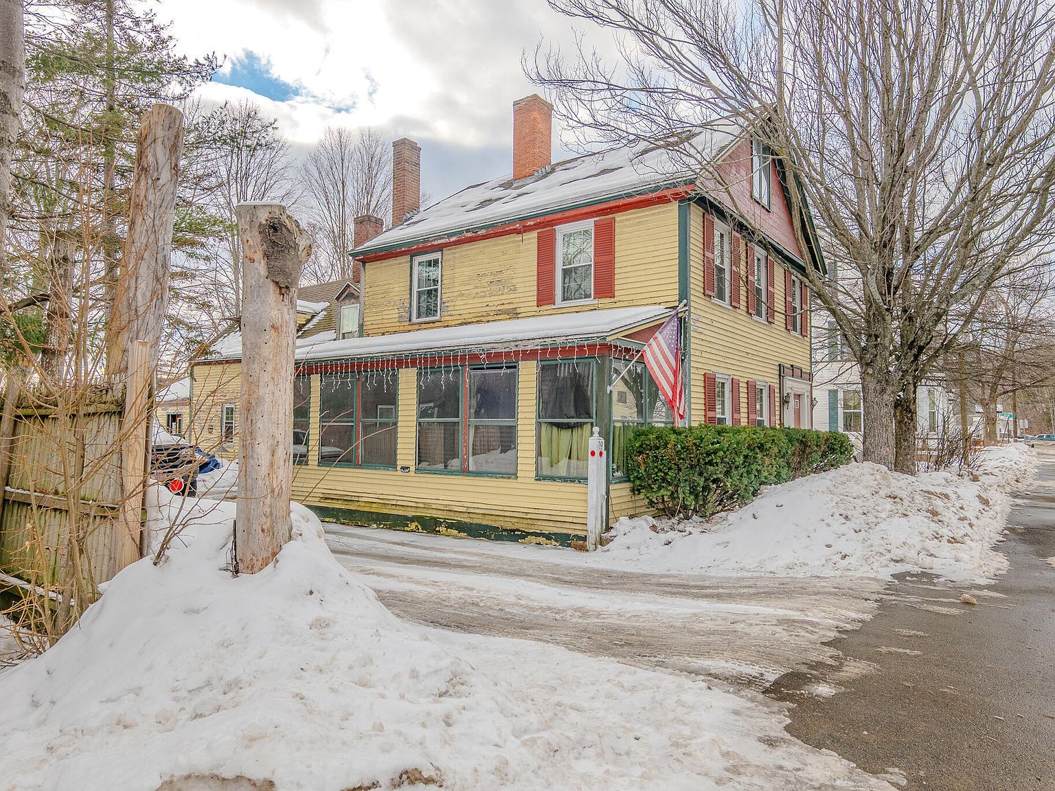 19 Main St Dixfield, ME 04224 - Thumbnail 3