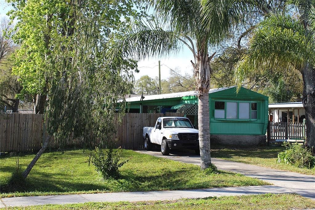 2402 W Highland St Lakeland, FL 33815 - Thumbnail 3