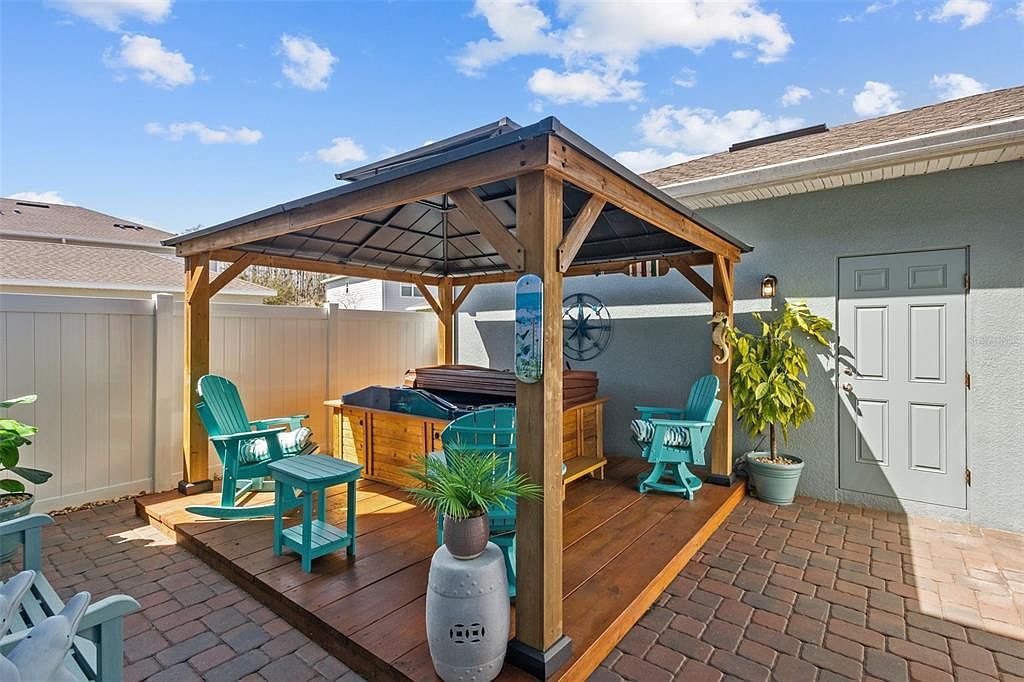 2327 Pergola Way Odessa, FL 33556 - Thumbnail 3