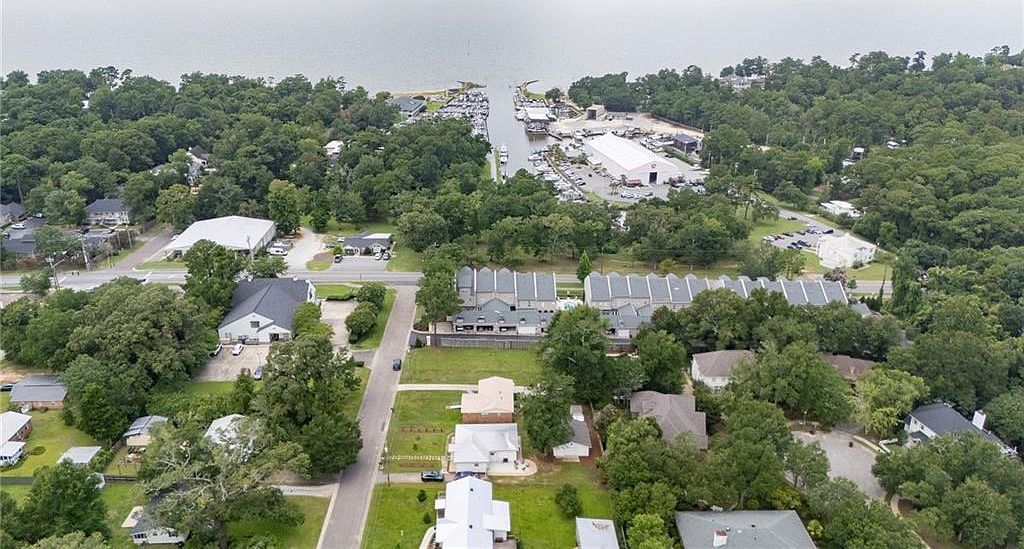 409 Forster Ave Fairhope, AL 36532 - Thumbnail 3