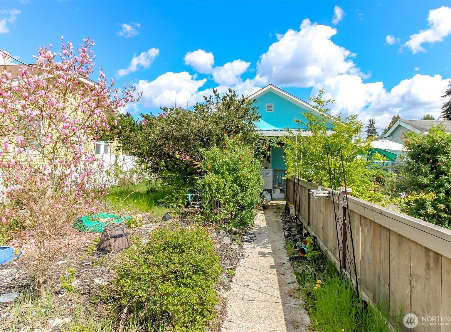 208 F St SE Auburn, WA 98002 - Thumbnail 3