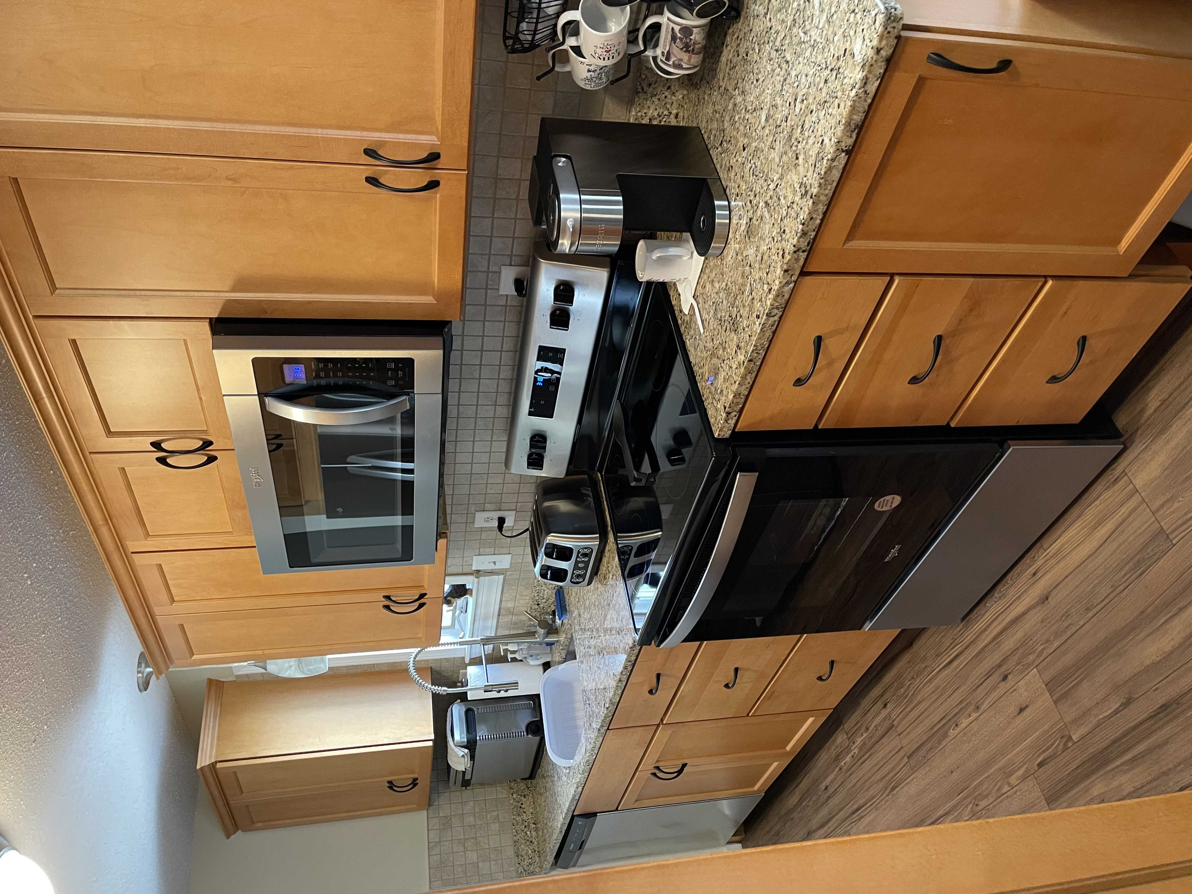 103 Glendale Avenue, Manchester, NH, USA, 3103 - Thumbnail 3