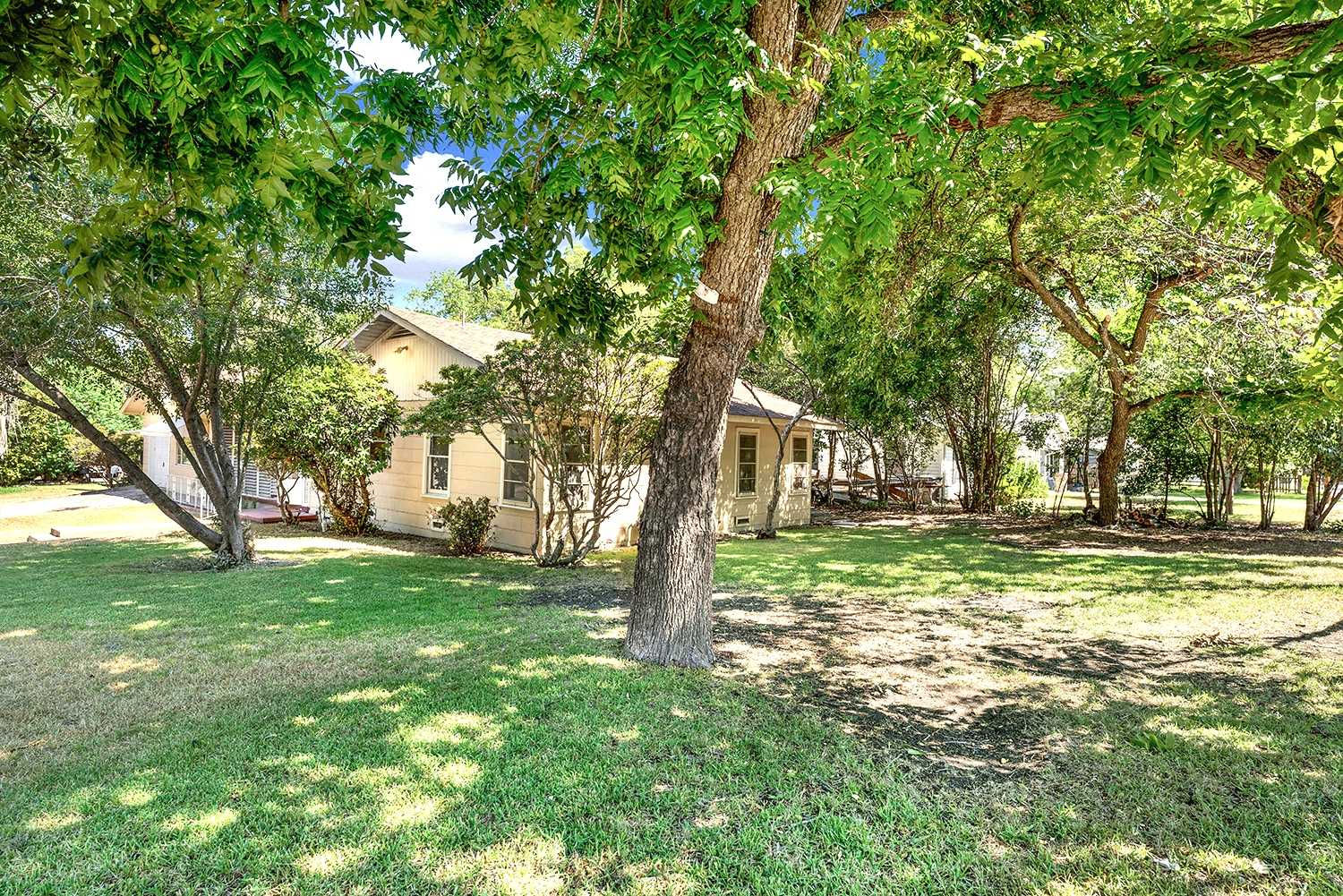 281 Clemens Avenue, New Braunfels, TX, USA, 78130 - Thumbnail 3