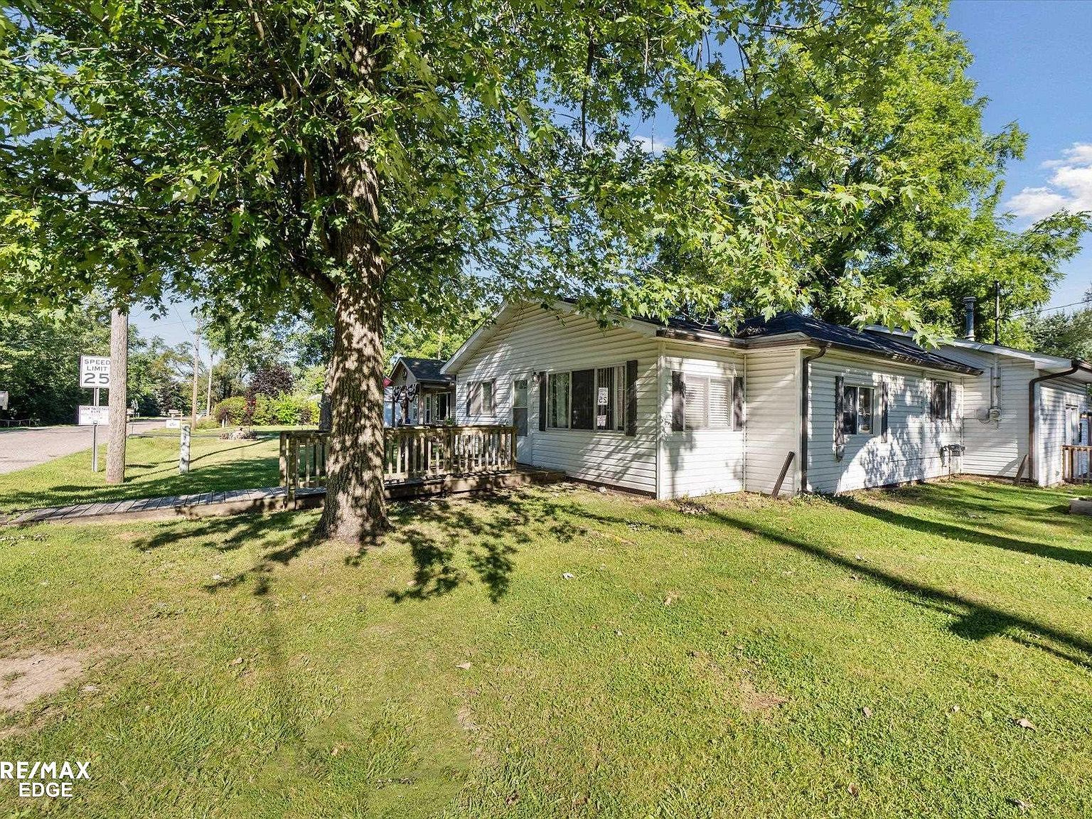 1107 Corydon Dr Mount Morris, MI 48458 - Thumbnail 3