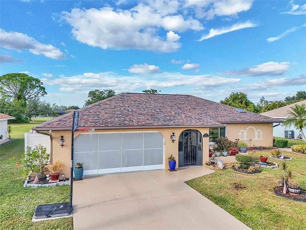 1716 Blue Lake Cir Punta Gorda, FL 33983 - Thumbnail 3