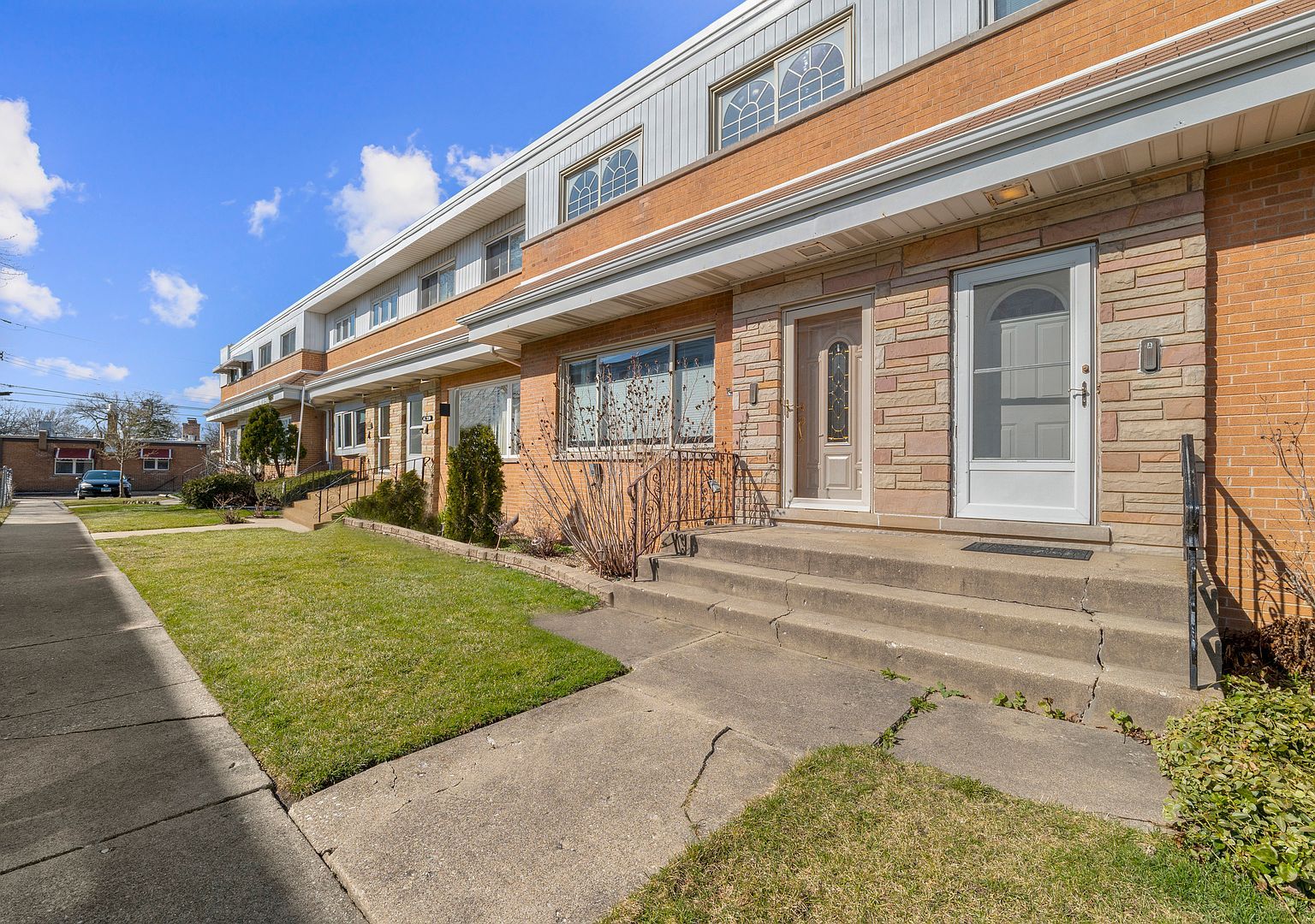 706 N Western Ave APT B Park Ridge, IL 60068 - Thumbnail 3