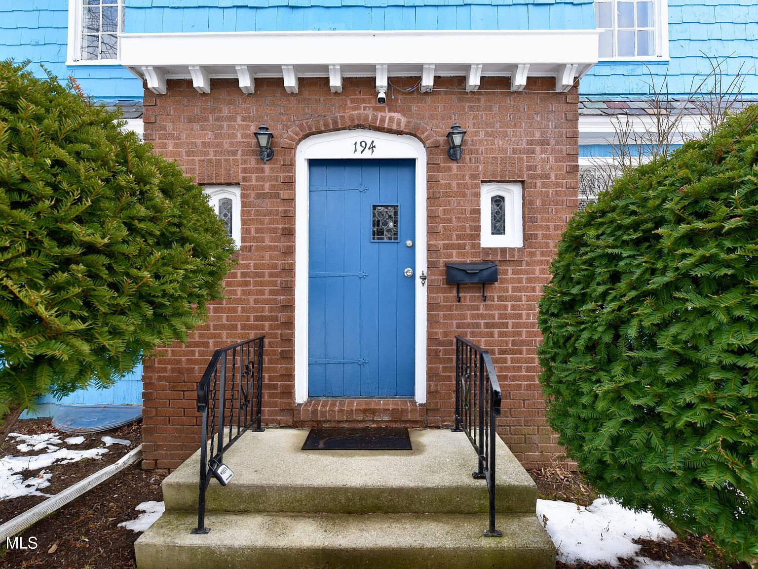 194 S Main Ave Albany, NY 12208 - Thumbnail 3