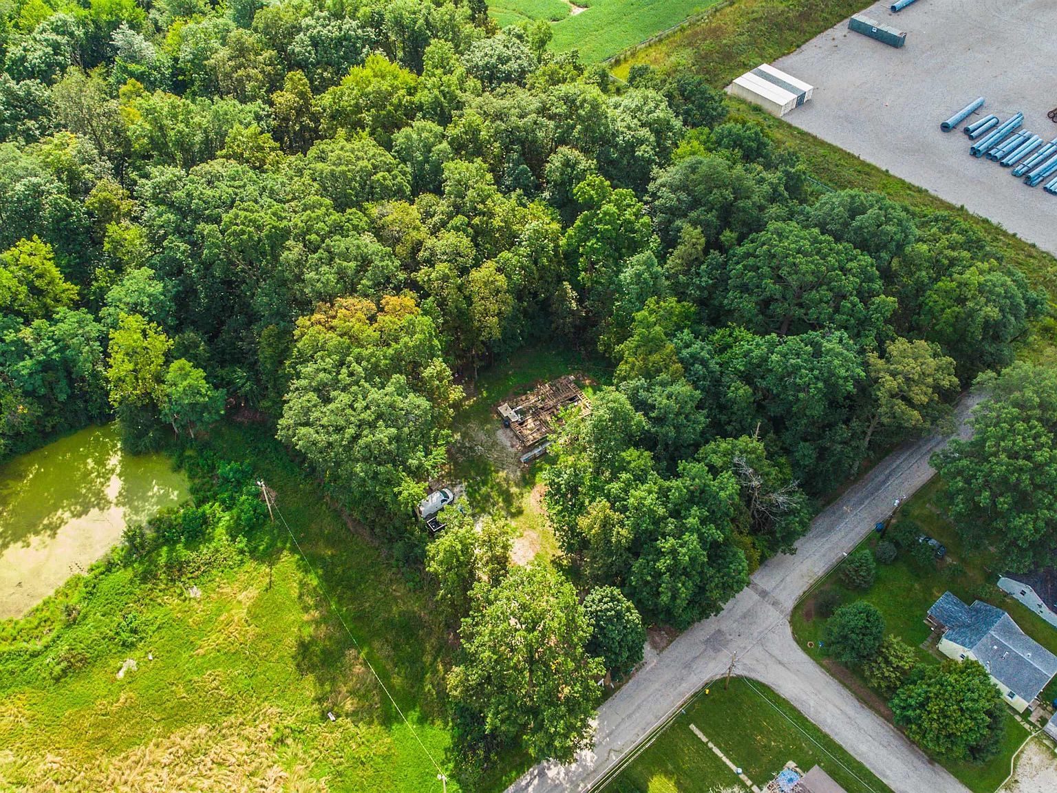 2611 Sheridan Rd Fort Wayne, IN 46803 - Thumbnail 3