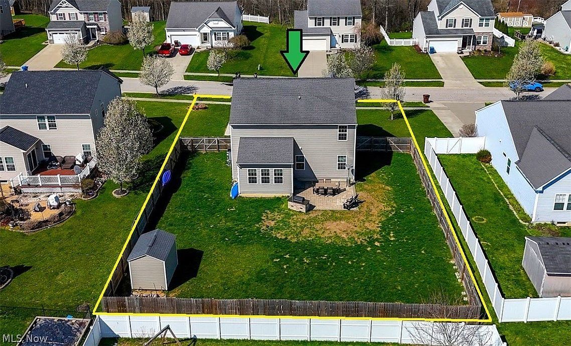 1225 Marsh Fern Ln Akron, OH 44312 - Thumbnail 3