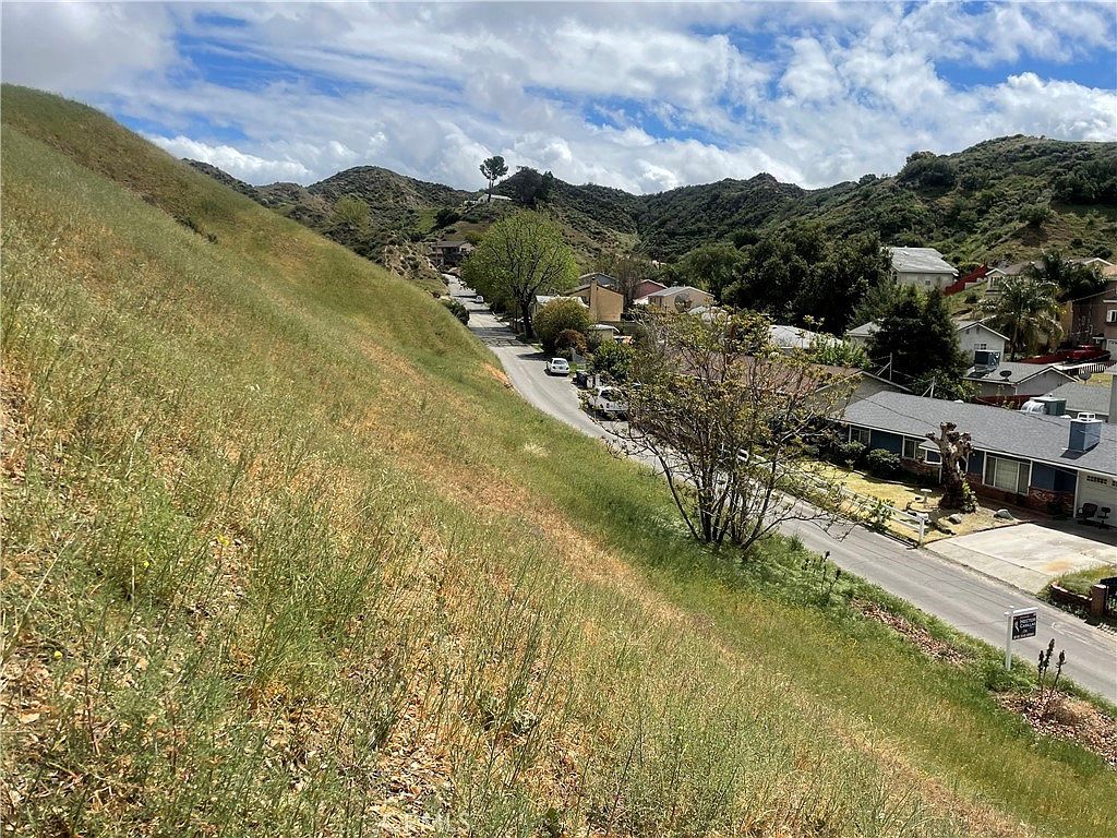 14 Driver Ave #14 Castaic, CA 91384 - Thumbnail 3