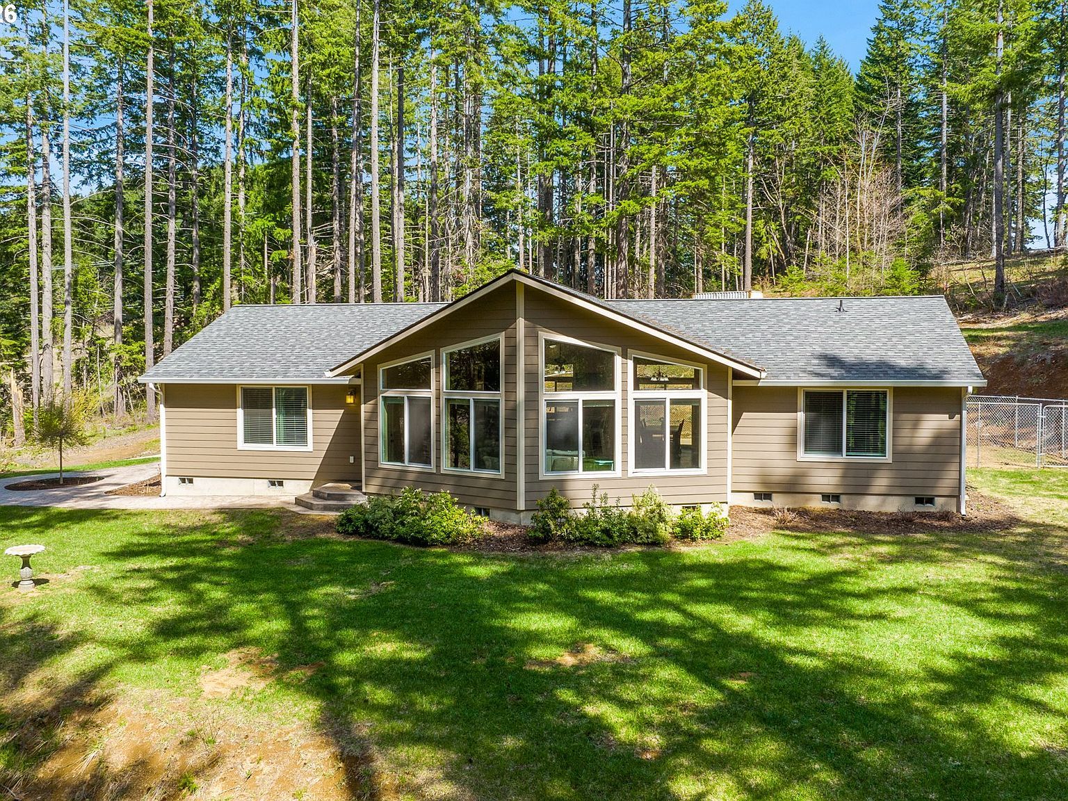 1452 Lacock Kelchner Rd Underwood, WA 98651 - Thumbnail 3