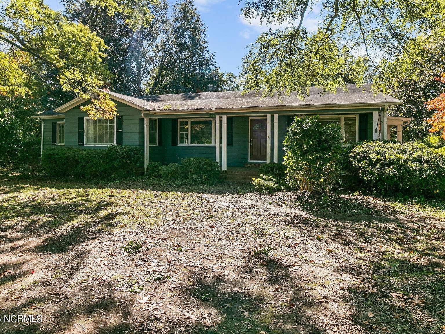 521 S Main St Broadway, NC 27505 - Thumbnail 3