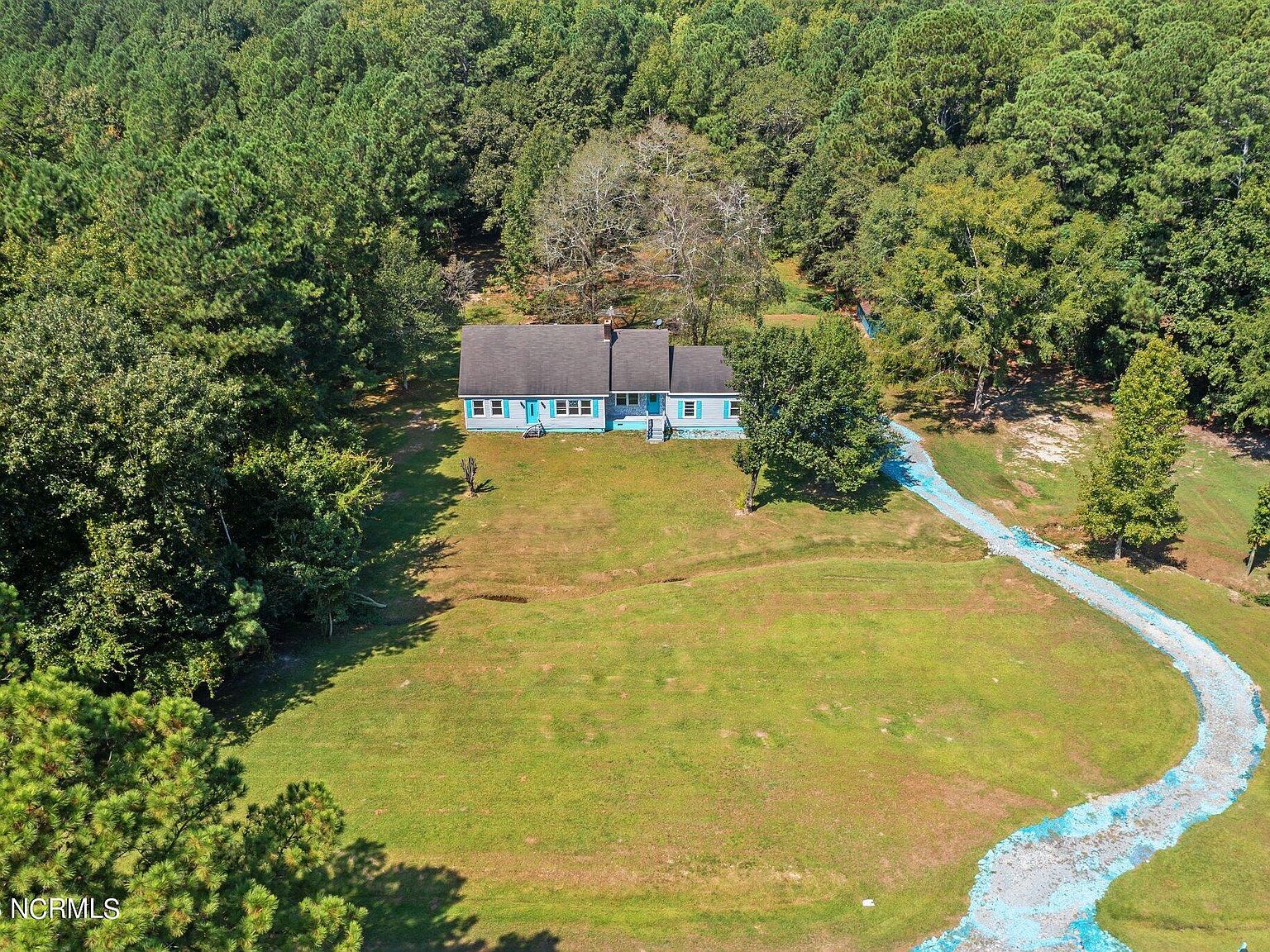 6243 Sisk Culbreth Rd Godwin, NC 28344 - Thumbnail 3