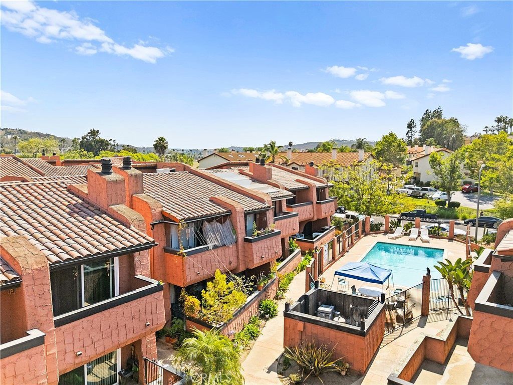 32078 Del Cielo Oeste Bonsall, CA 92003 - Thumbnail 3