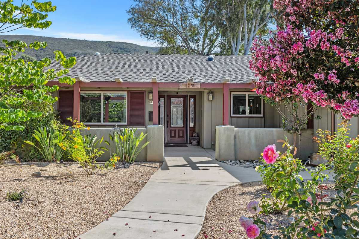 1239 San Julian Pl, San Marcos, CA, USA, 92078 - Thumbnail 3