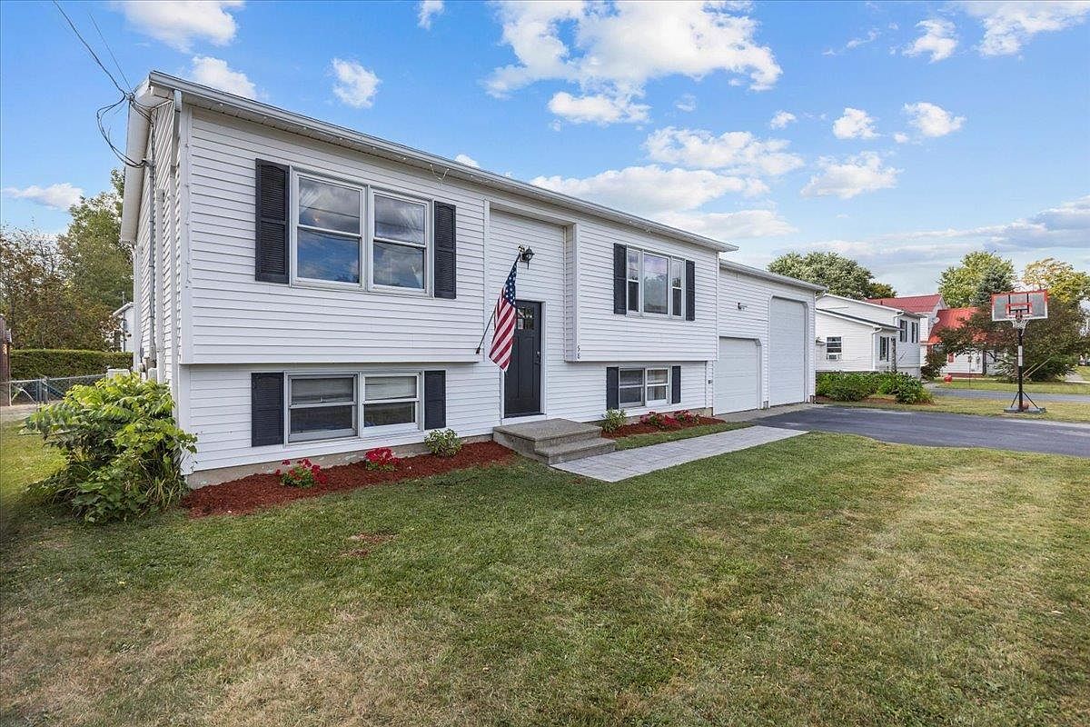 58 Edward St Saint Albans, VT 05478 - Thumbnail 3