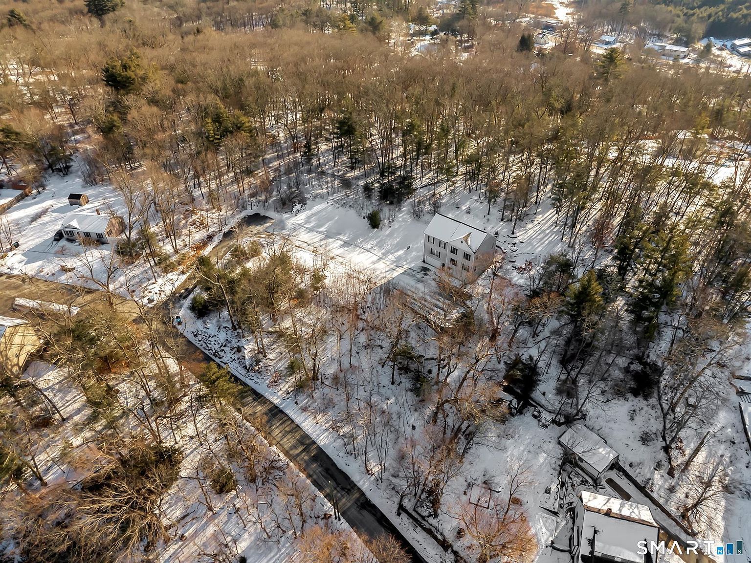 115 Groveland Ave Putnam, CT 06260 - Thumbnail 3