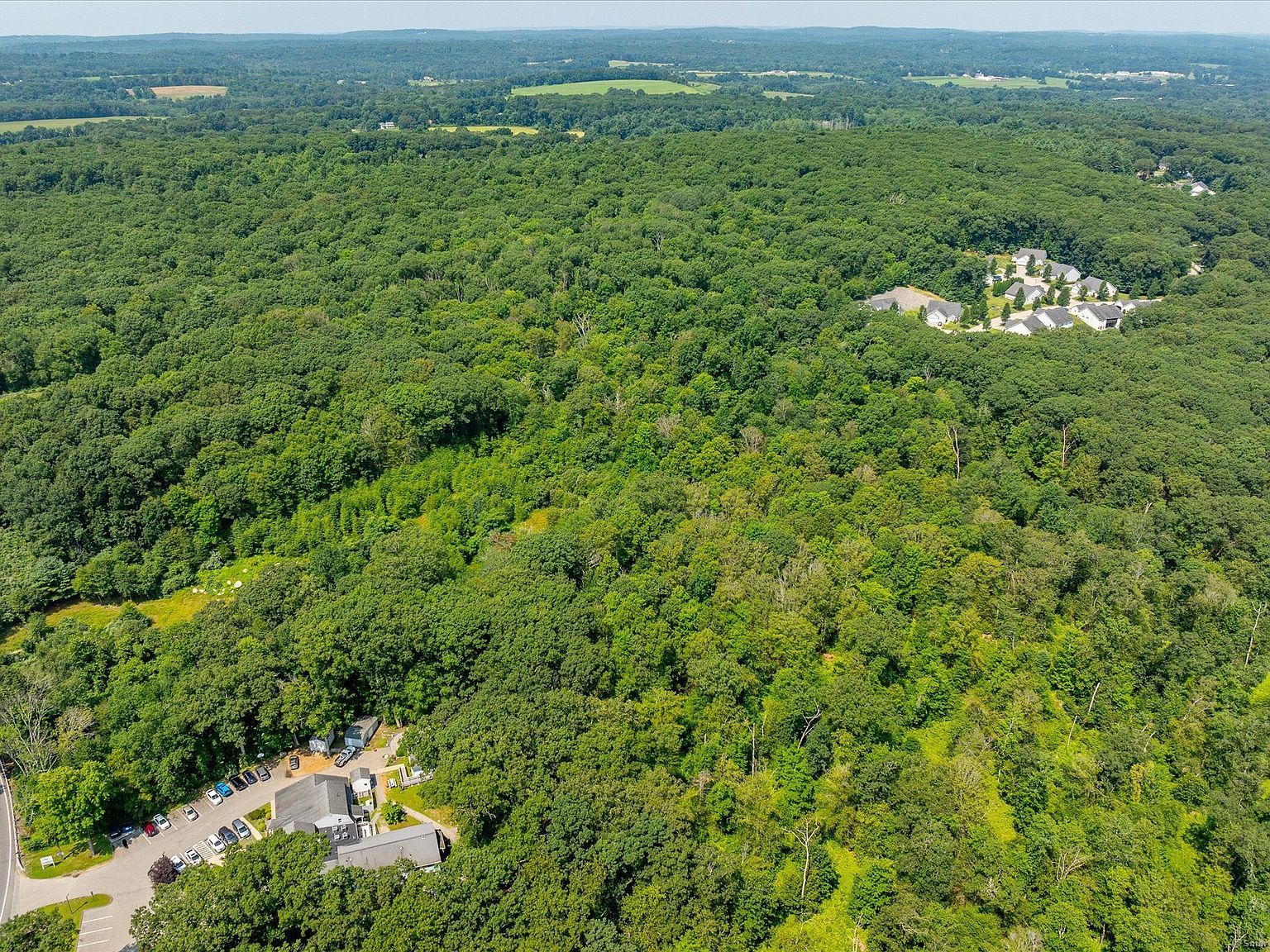 219 Pomfret St Putnam, CT 06260 - Thumbnail 3