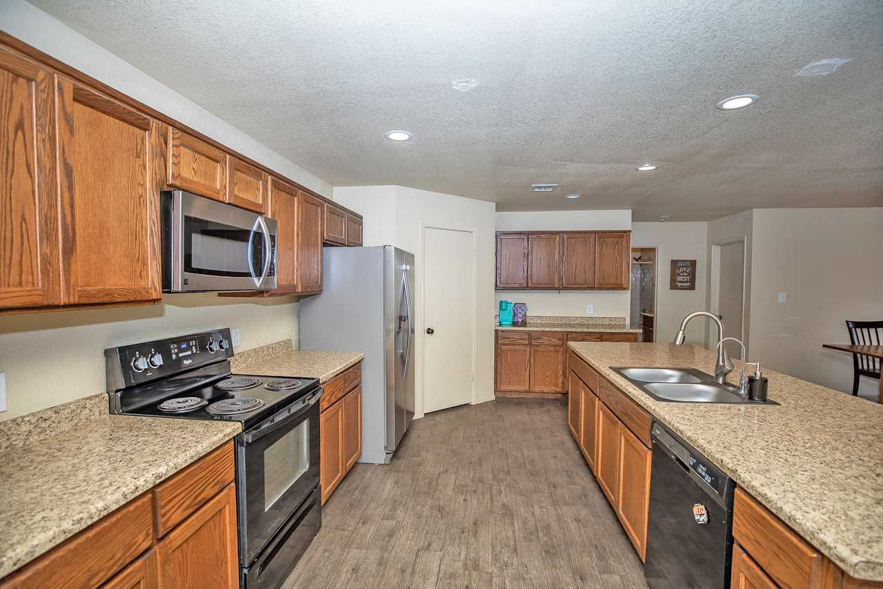 7606 East 41st Road, Yuma, AZ, USA, 85365 - Thumbnail 3