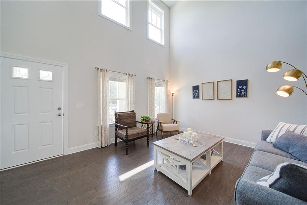 3985 Starwood Dr Cumming, GA 30028 - Thumbnail 3