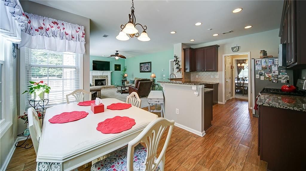 1401 Barimore Ct Dacula, GA 30019 - Thumbnail 3