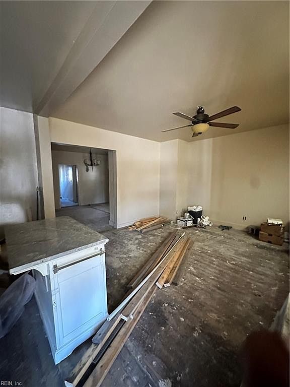 2710 Orcutt Ave Newport News, VA 23607 - Thumbnail 3