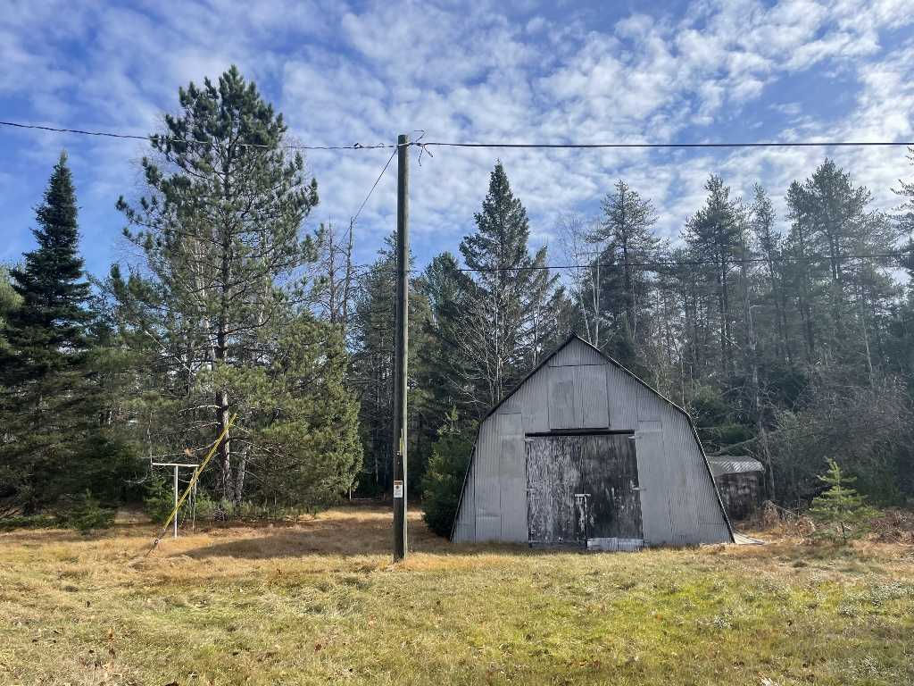 530 South Rice Lake Drive, Gwinn, MI, USA, 49841 - Thumbnail 3