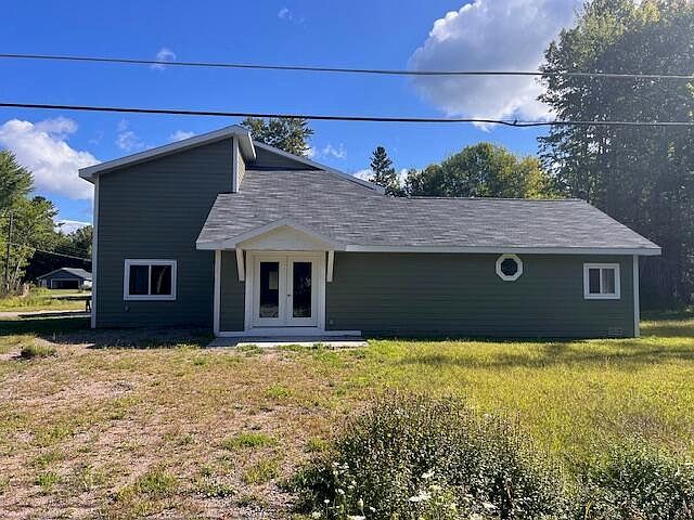 3349 Lakeshore Dr Sault Sainte Marie, MI 49783 - Thumbnail 3