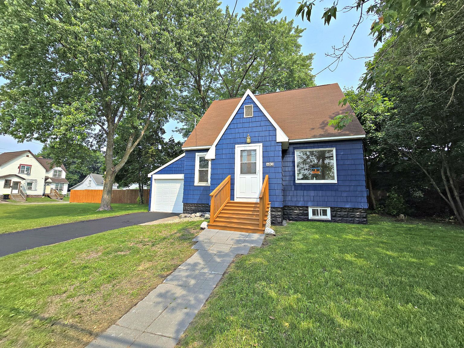 403 Pine St Sault Sainte Marie, MI 49783 - Thumbnail 3