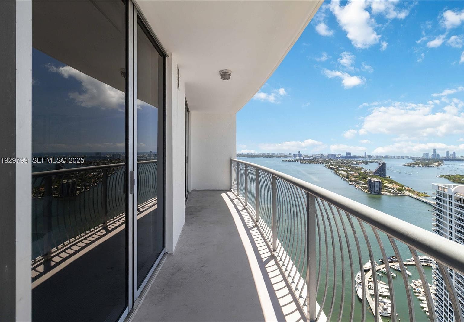 1750 N Bayshore Dr APT 4604 Miami, FL 33132 - Thumbnail 3