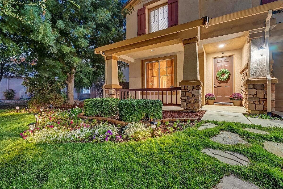 312 Martin St Tulare, CA 93274 - Thumbnail 3