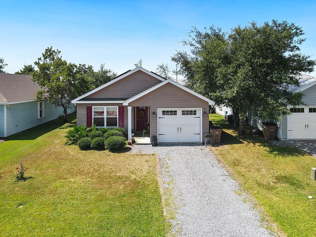 112 Kaelyn Ln Port Saint Joe, FL 32456 - Thumbnail 3