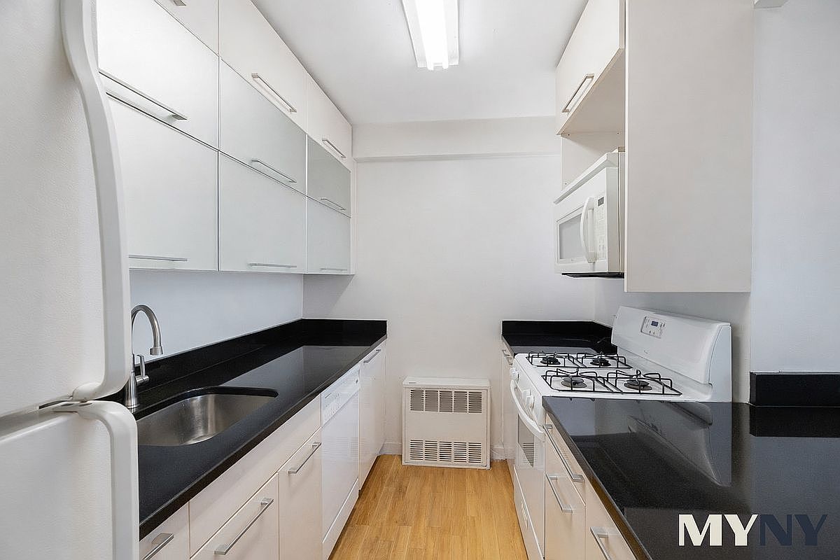 1065 Vermont St APT 7J Brooklyn, NY 11207 - Thumbnail 3