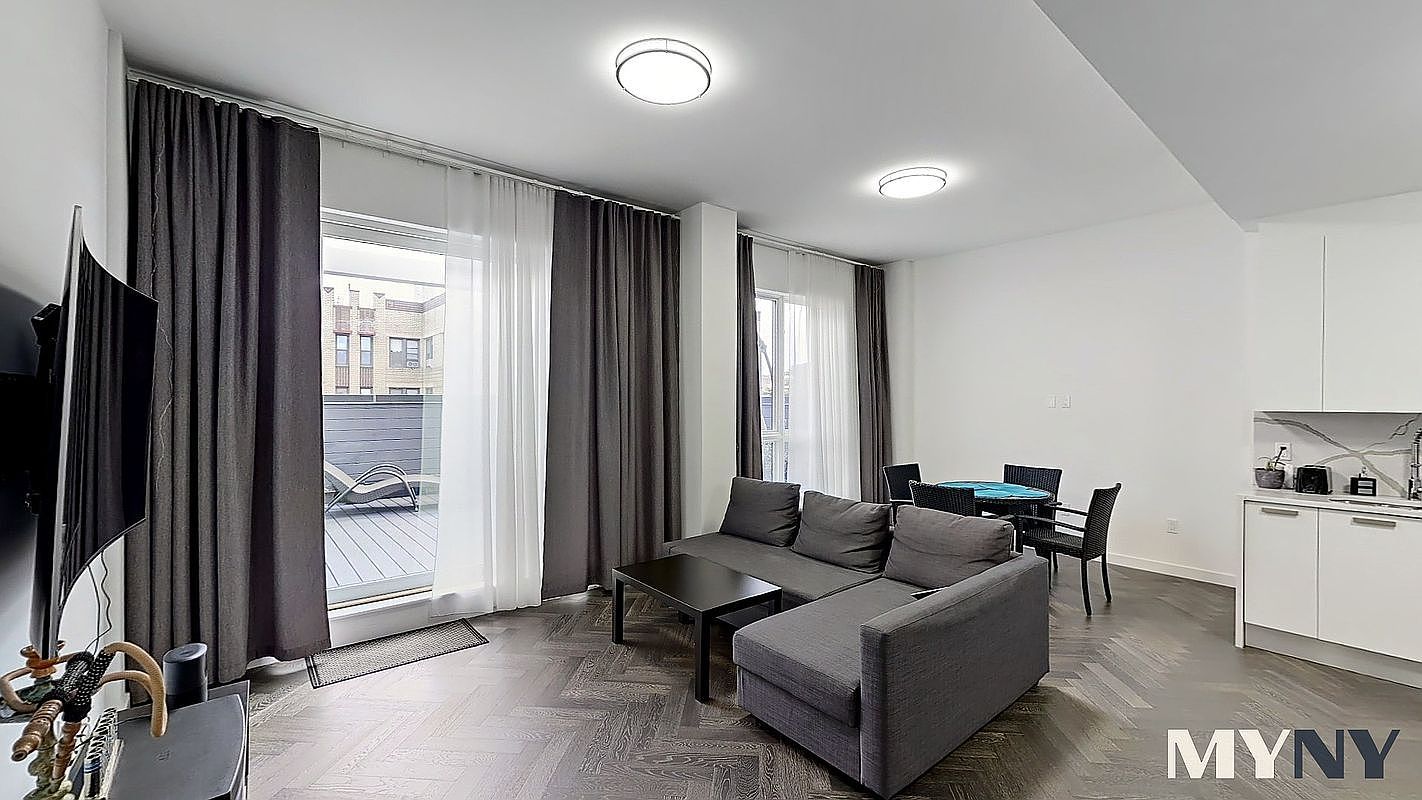 1414 W 4th St #Penthouse 5 Brooklyn, NY 11204 - Thumbnail 3