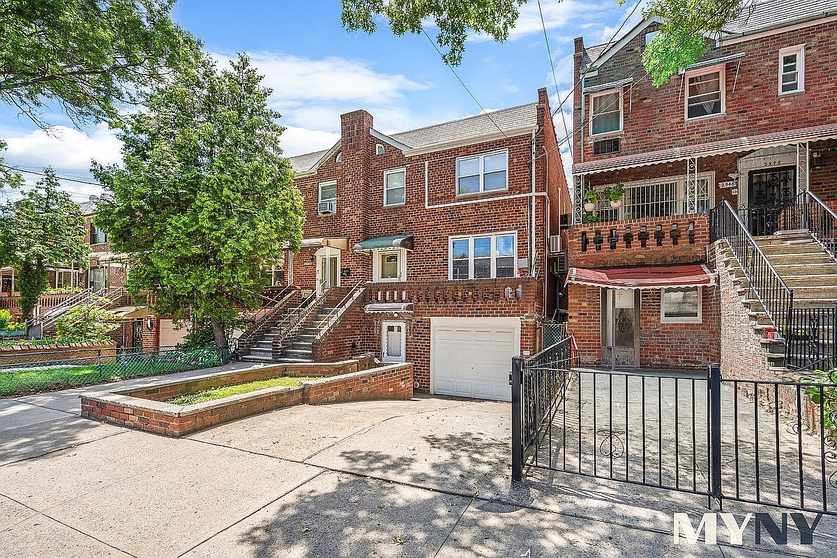 2550 E 11th St Brooklyn, NY 11235 - Thumbnail 3