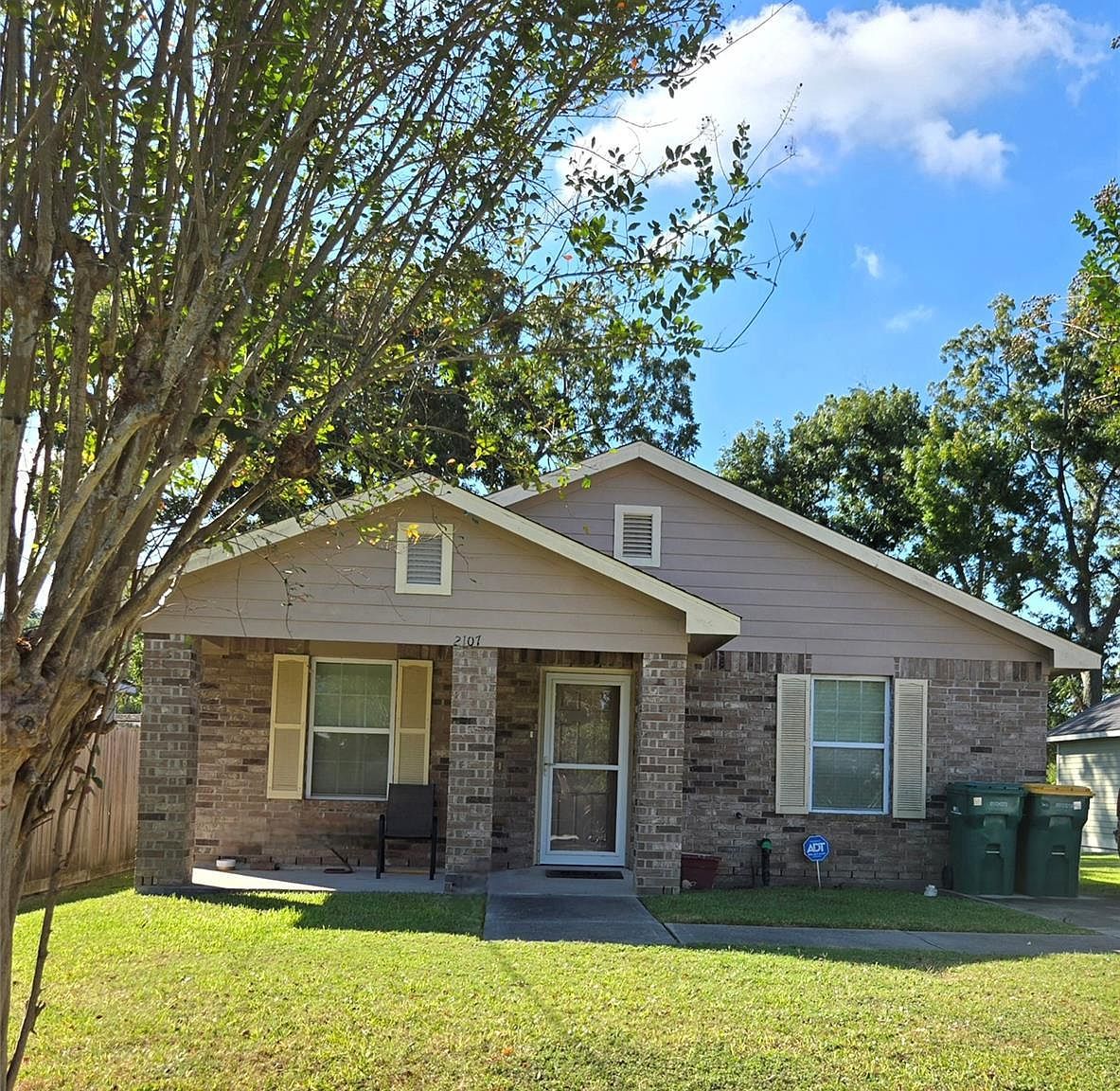 2107 Rosalee St La Marque, TX 77568 - Thumbnail 3