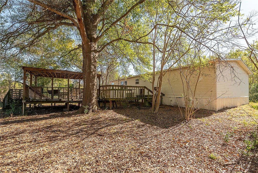 604 Sanders Ln Franklin, TX 77856 - Thumbnail 3