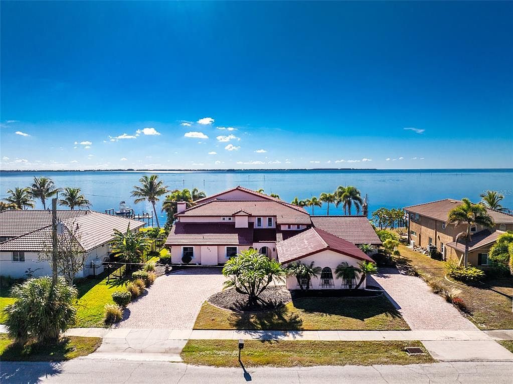 341 Severin Rd SE Pt Charlotte, FL 33952 - Thumbnail 3